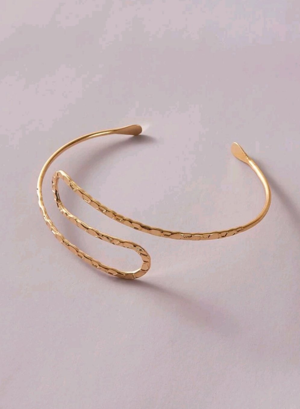 Vega Arm Cuff