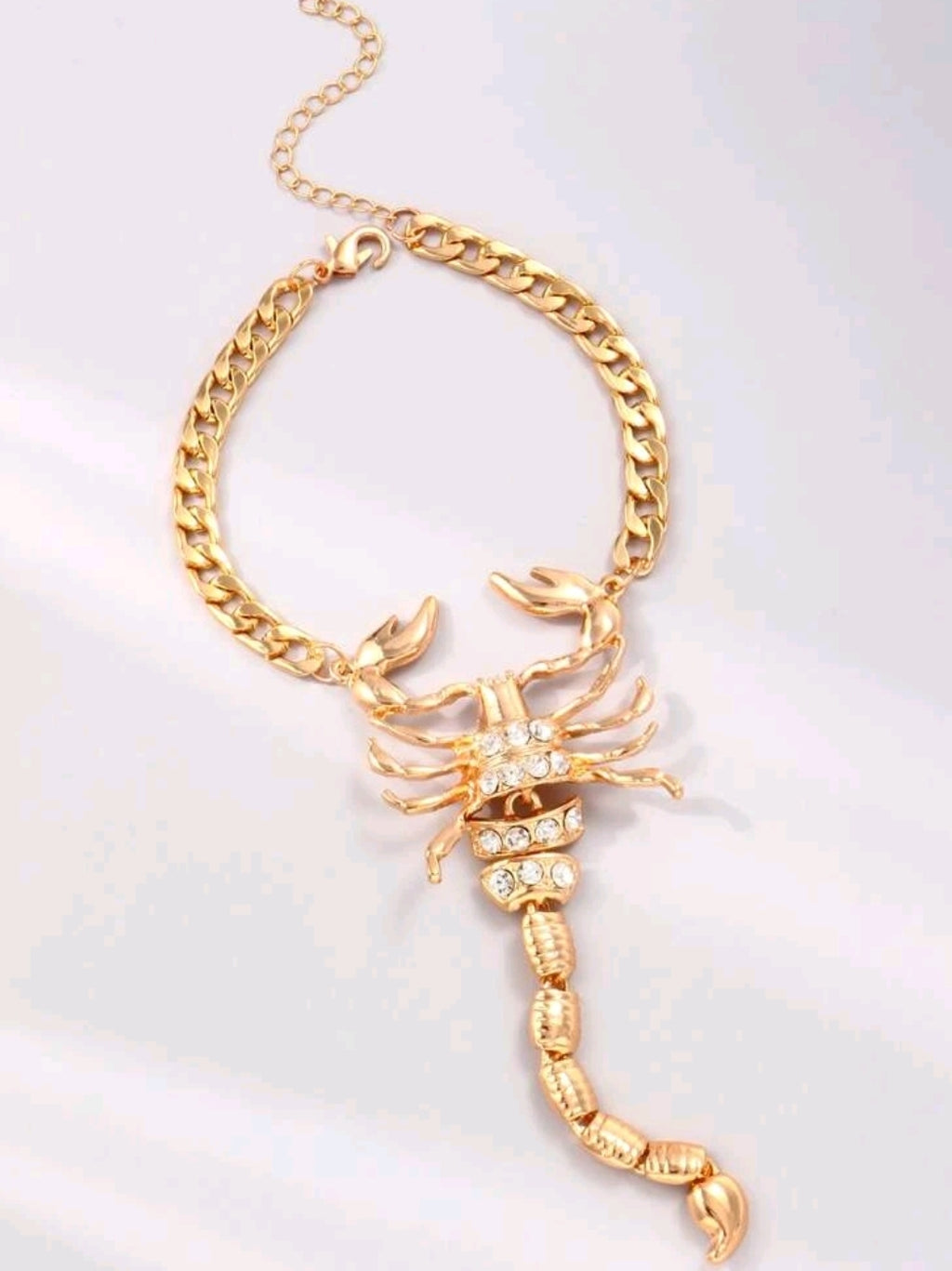 Scorpion Footless Sandals